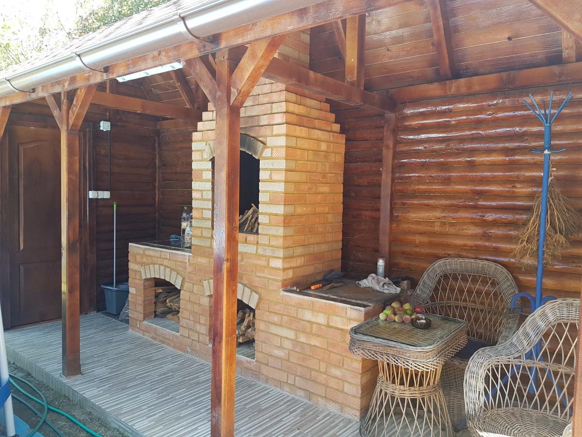 Vila Alexia Hotell Călimăneşti Exteriör bild