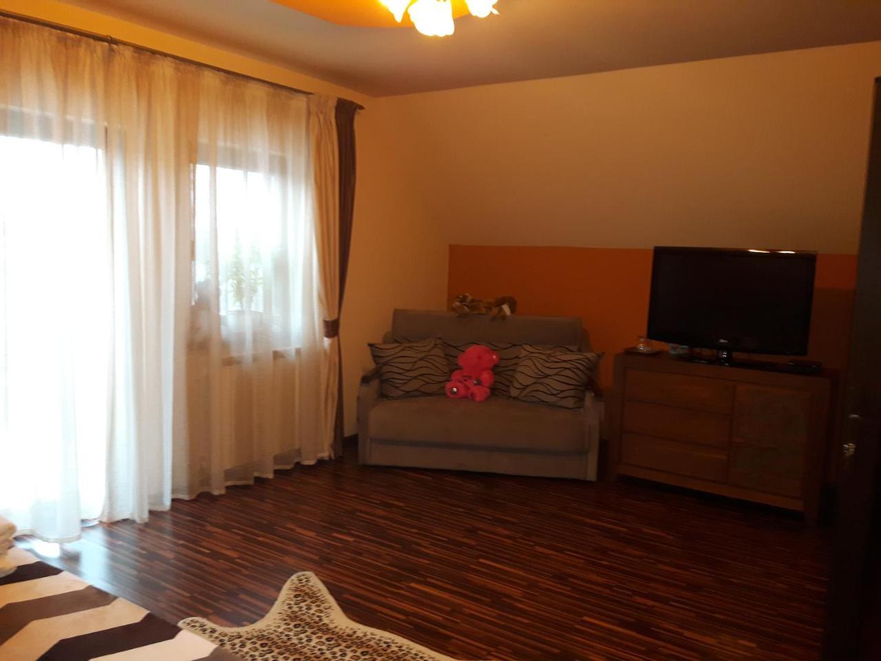 Vila Alexia Hotell Călimăneşti Exteriör bild