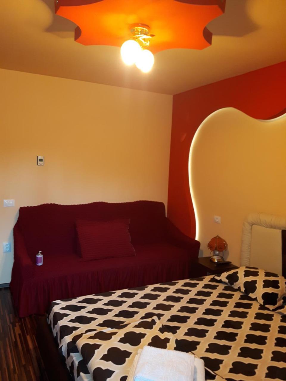 Vila Alexia Hotell Călimăneşti Exteriör bild